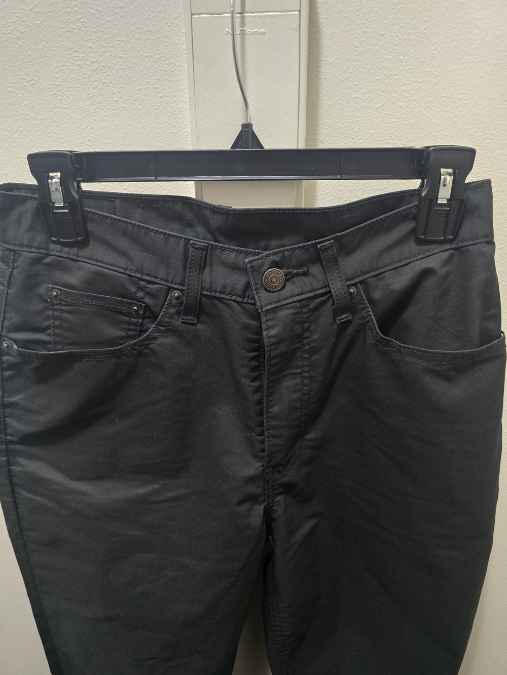 Levi's 311 Shaping Skinny Pants - Matte Black - Picture 2 of 11